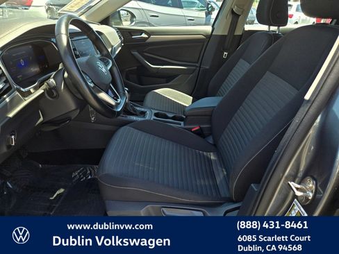 Used 2022 Volkswagen Jetta S FWD image 15