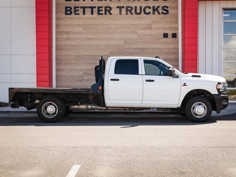Used 2024 RAM 3500 Tradesman image 2
