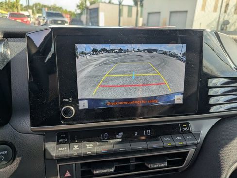 Used 2025 Toyota Camry LE FWD image 13