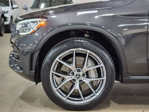 Used 2022 Mercedes-Benz GLC 300 4MATIC image 5