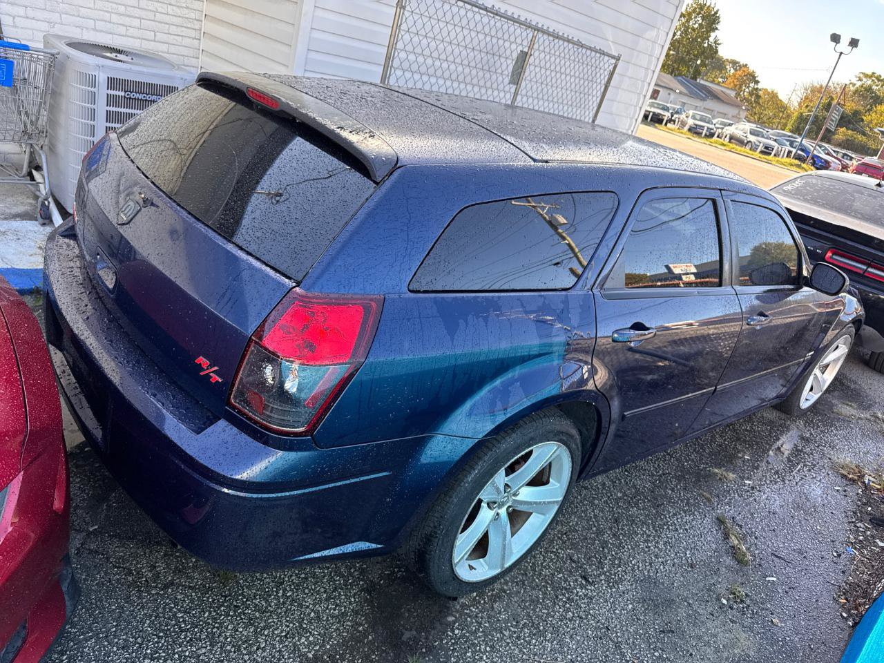 Used 2005 Dodge Magnum R/T w/ Convenience Group II RWD image 4
