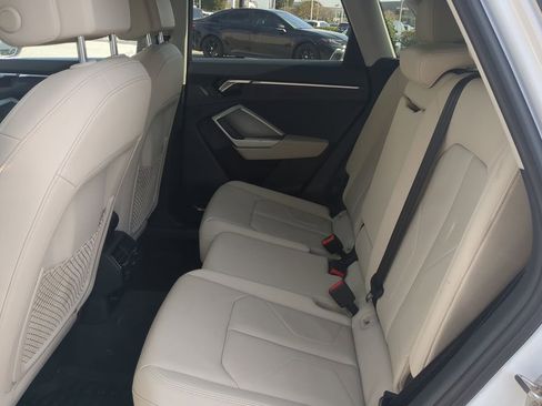 Used 2021 Audi Q3 2.0T Premium Plus image 22