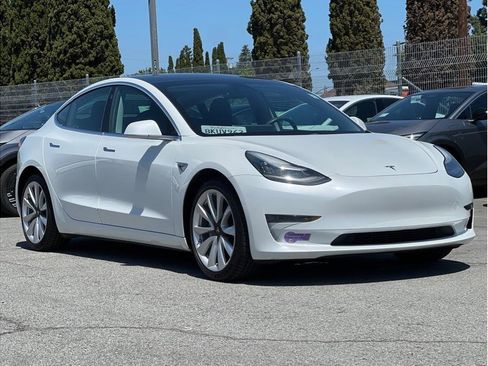 Used 2019 Tesla Model 3 Long Range AWD/4WD image 3