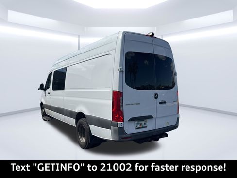 Used 2019 Mercedes-Benz Sprinter 170 image 12