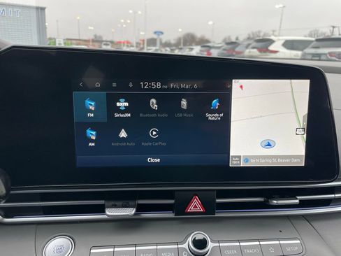 Used 2025 Hyundai Elantra SEL FWD image 17