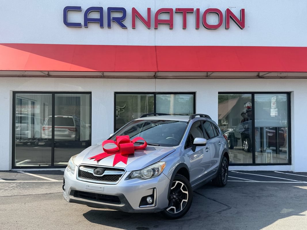 Used 2017 Subaru Crosstrek 2.0i Premium AWD/4WD image 2