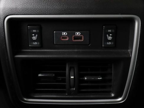 Used 2021 Nissan Murano Platinum w/ Cargo Package image 36