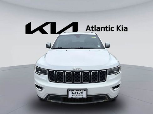 Used 2021 Jeep Grand Cherokee Limited AWD/4WD image 2