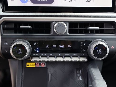 New 2026 Toyota 4Runner Platinum AWD/4WD image 21