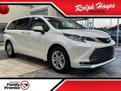 Used 2025 Toyota Sienna Limited