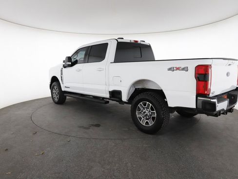 Used 2024 Ford F250 Lariat image 9