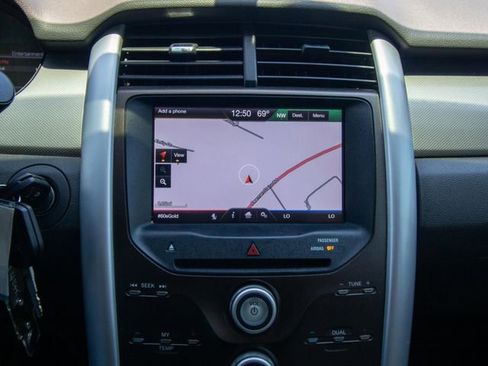 Used 2012 Ford Edge SEL FWD image 25