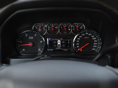 Used 2019 GMC Sierra 2500 SLT AWD/4WD image 25