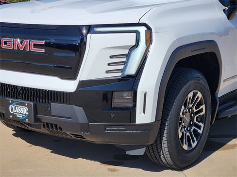 New 2026 GMC Sierra EV Elevation image 7