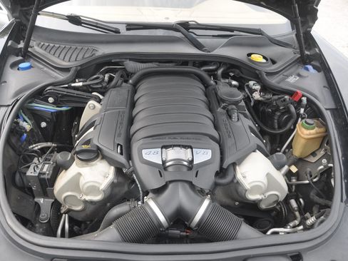 Used 2013 Porsche Panamera S image 10