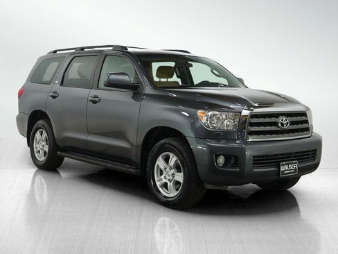 Used 2016 Toyota Sequoia SR5 image 7