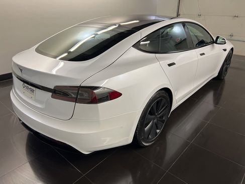 Used 2022 Tesla Model S Base image 6