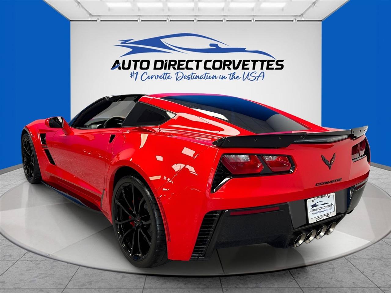 Used 2019 Chevrolet Corvette Grand Sport w/ Carbon Flash Badge Package RWD image 8