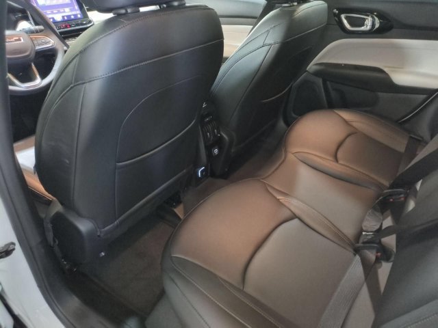 Used 2024 Jeep Compass Limited AWD/4WD image 26