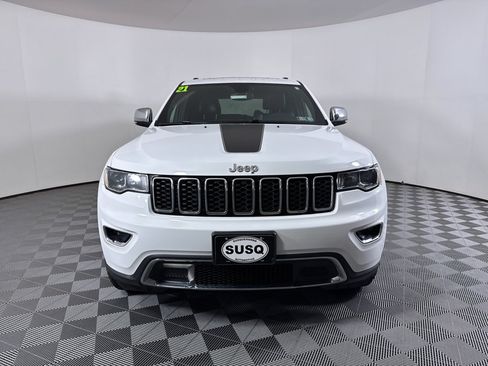 Used 2021 Jeep Grand Cherokee Limited w/ Trailer Tow Group IV AWD/4WD image 2