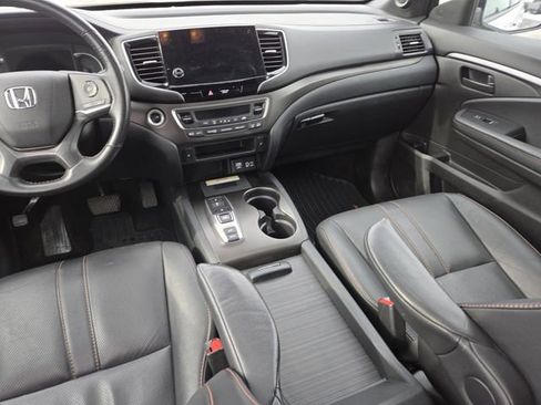 Used 2022 Honda Pilot TrailSport image 31