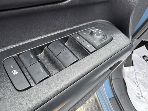 Used 2025 Toyota 4Runner TRD Off-Road Premium w/ Tow Technology Package image 10