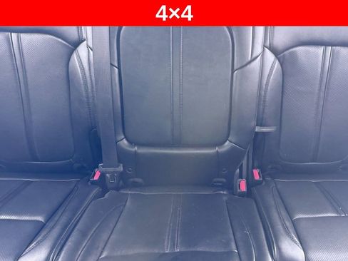 Used 2023 Jeep Wagoneer L Series II image 12