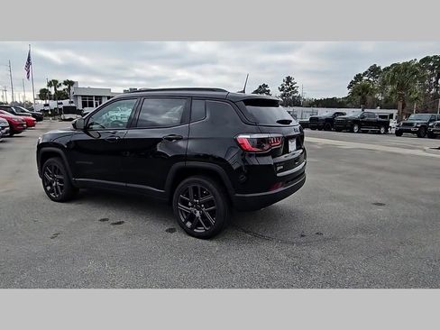 New 2026 Jeep Compass Latitude image 29