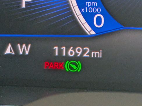 Used 2025 Volkswagen Jetta SE w/ Sunroof Package FWD image 25