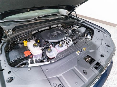 Used 2023 Jeep Grand Cherokee 4WD 4xe image 38