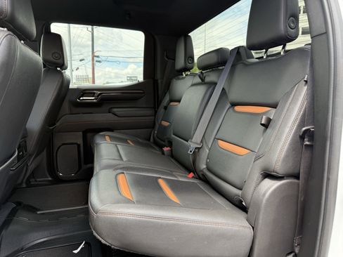 Used 2023 GMC Sierra 1500 AT4 AWD/4WD image 13