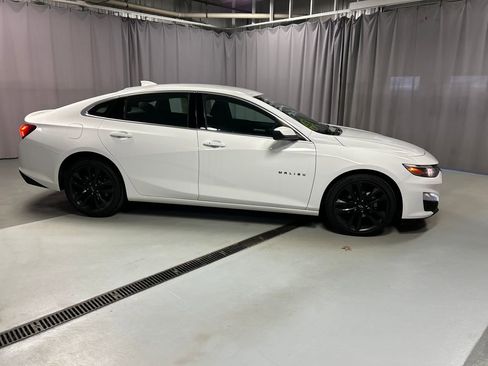 Used 2024 Chevrolet Malibu LT w/ Sport Edition image 8