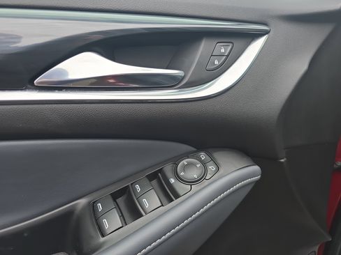 Used 2021 Buick Enclave Essence w/ Sport Touring Edition AWD/4WD image 19