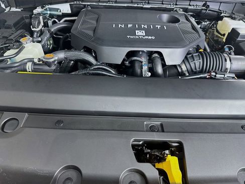 New 2026 INFINITI QX80 4WD w/ Sport Exterior Package image 40