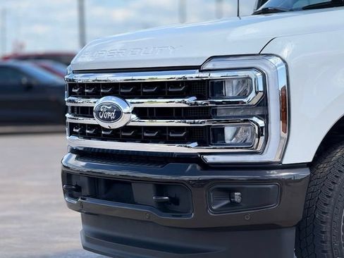 Used 2024 Ford F250 King Ranch AWD/4WD image 9