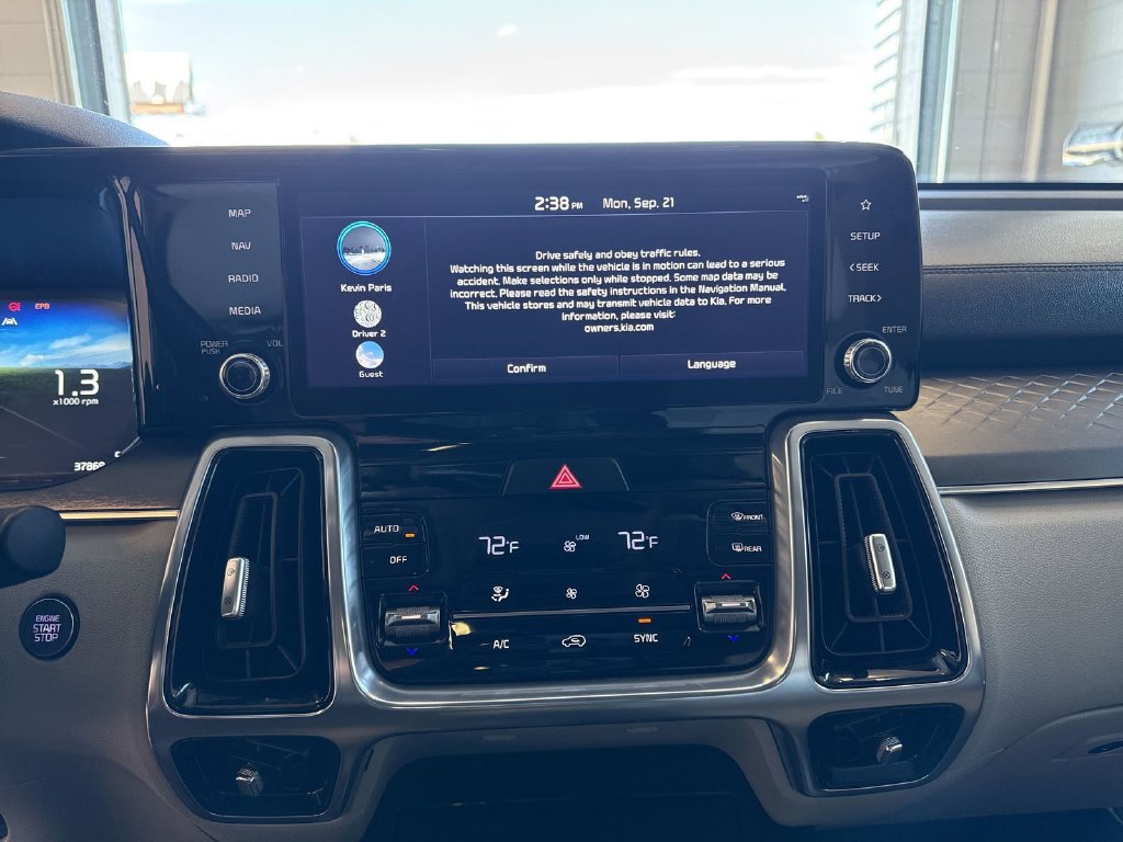 Certified 2023 Kia Sorento SX AWD/4WD image 22