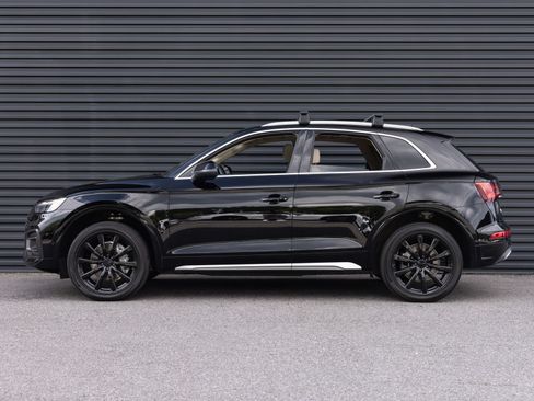 Used 2021 Audi Q5 Prestige w/ Prestige Package AWD/4WD image 2