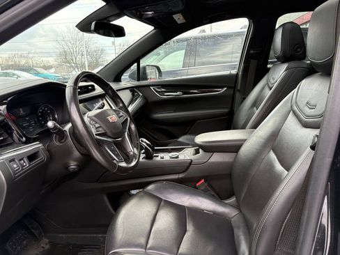 Used 2020 Cadillac XT5 Premium Luxury image 17