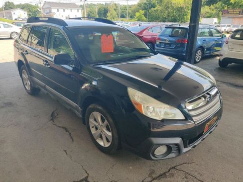 Used 2013 Subaru Outback 2.5i Premium AWD/4WD image 8