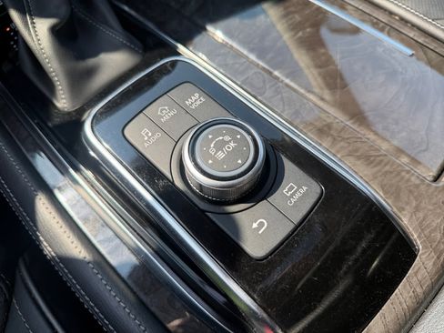 Used 2024 INFINITI QX80 Luxe AWD/4WD image 25