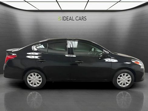Used 2018 Nissan Versa S Plus FWD image 4