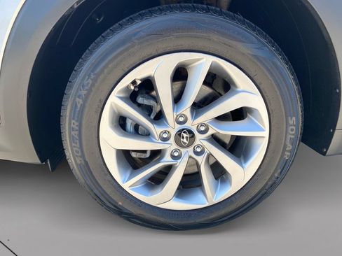 Used 2018 Hyundai Tucson SE FWD image 9