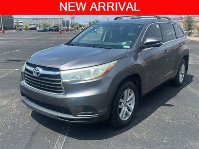 Used 2015 Toyota Highlander LE