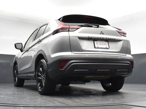 Used 2023 Mitsubishi Eclipse Cross LE AWD/4WD image 21