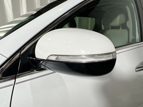 Used 2017 Kia Sorento EX w/ EX Advanced Touring Package image 14