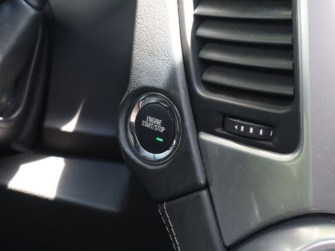 Used 2019 Chevrolet Tahoe Premier AWD/4WD image 29