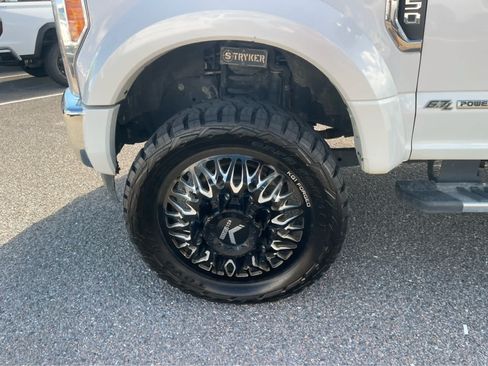 Used 2019 Ford F450 Lariat w/ Lariat Ultimate Package AWD/4WD image 9