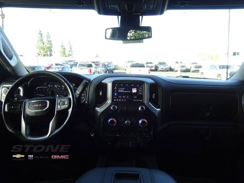 Used 2021 GMC Sierra 2500 SLT w/ SLT Premium Package image 24