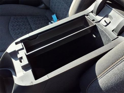 Used 2022 Chevrolet Equinox LT image 56