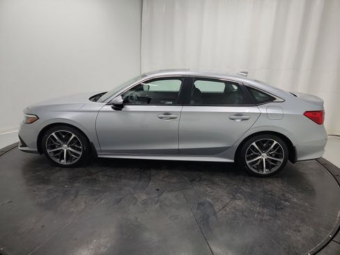 Certified 2024 Honda Civic Touring image 5